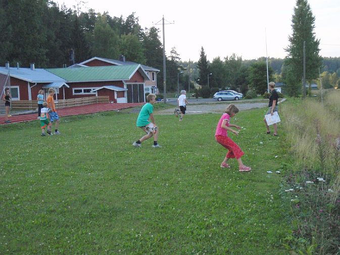 Banzunake korttikisa.jpg